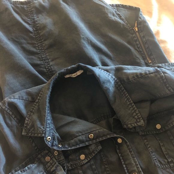 EUC Dex dark blue chambray shirt dress - Picture 7 of 9